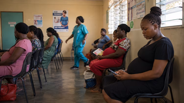 A pregnant woman in Zambia arrives at the clinic already carrying advice from her mother, her pastor, and her grandmother's traditions. (Image is artists impression).