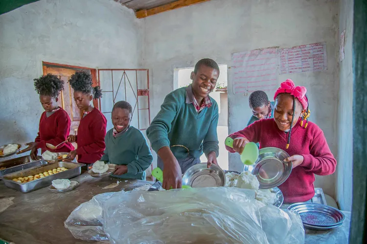 Dora Moono Nyambe began Footprints of Hope to create a safe haven for children of abuse. (Image courtesy of Bich'ri Photography).