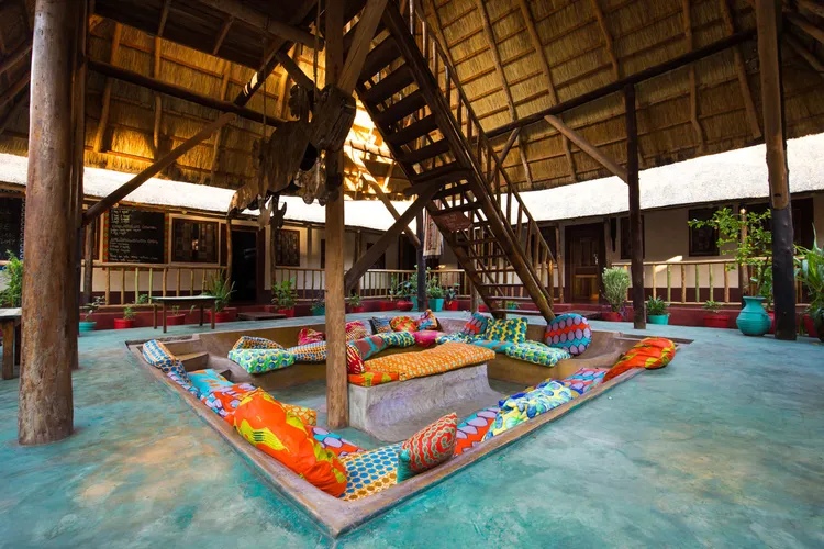 The atmosphere is relaxed, social and welcoming. (Image Courtesy of Jollyboys Backpackers)