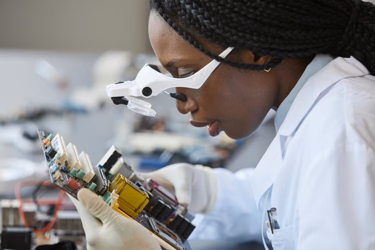 Women in STEM are helping shape the future through innovation, research and problem-solving, proving that talent and determination know no gender.