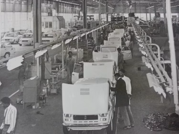 Livingstone Motor Assemblers assembled Peugeot models and other small cars, while heavy vehicle operators brought Scania and Leyland designs to local roads. (Image courtesy of Livingstone Museum).