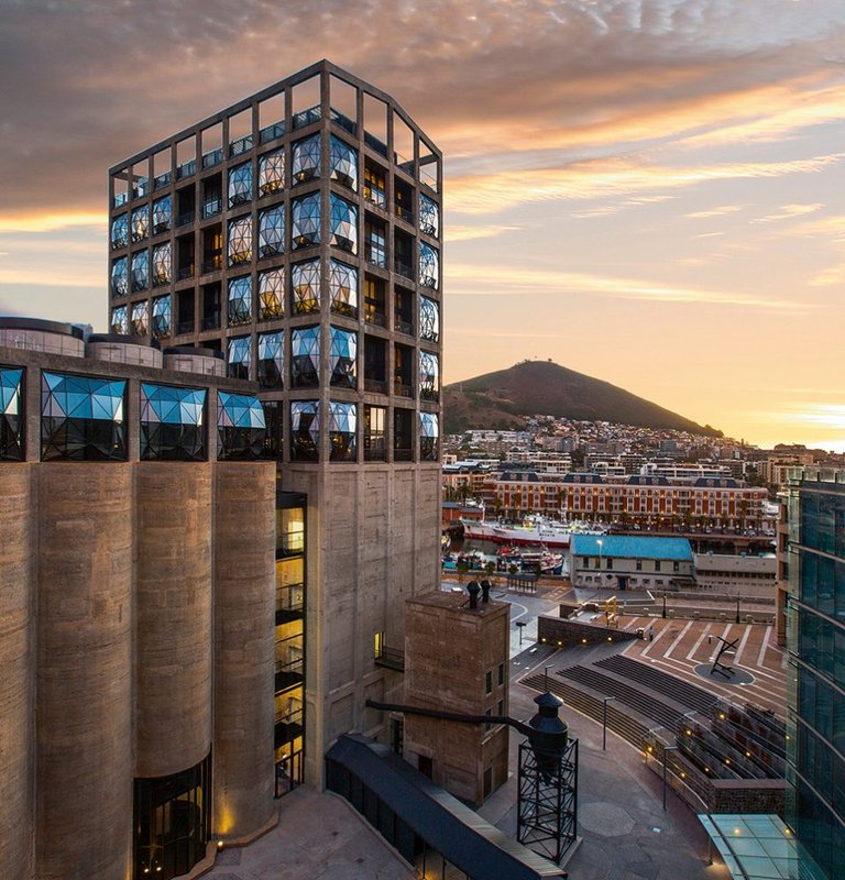 24 Hours in Cape Town