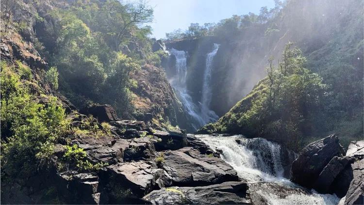 Kundalila Falls. (Image by Petra Chikasa for Nkwazi Magazine).